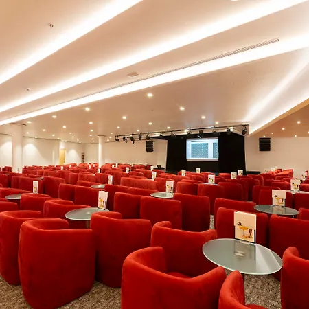 Готель Hipotels Gran 4*