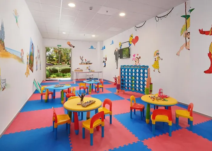 Szálloda Hipotels Gran 4*