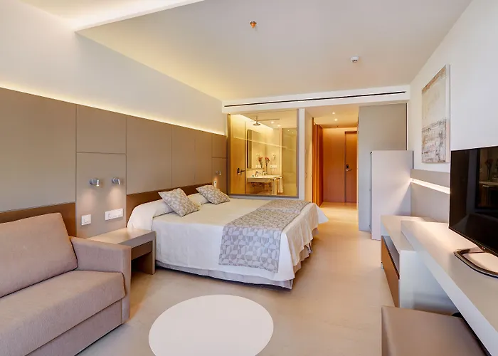 Szálloda Hipotels Gran 4*